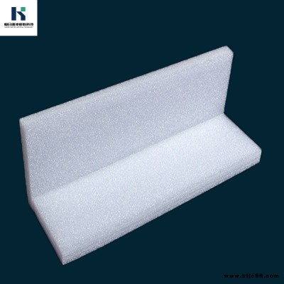 恒日緩沖材料廠家生產(chǎn)供應(yīng)珍珠棉護(hù)邊 杯具墊片瓷磚護(hù)角條 epeL形護(hù)邊 U形珍珠棉護(hù)角生產(chǎn)廠家