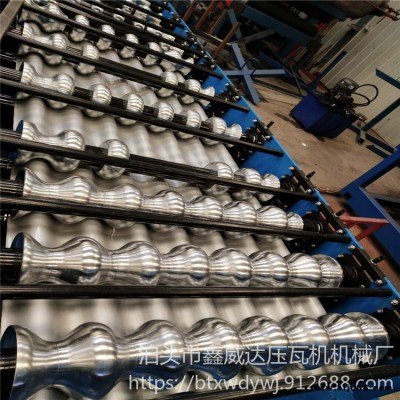 鑫威達(dá)品牌 全自動780型外墻橫掛板設(shè)備 780型大圓弧設(shè)備 定做各種規(guī)格異形設(shè)備