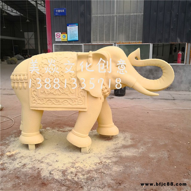 廠家定做各類仿砂巖大象玻璃鋼雕塑 園林景觀房地產(chǎn)大象雕塑擺件