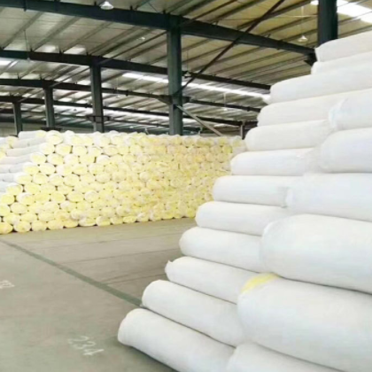 廠家五折離心玻璃棉隔熱防火隔音降噪保溫棉卷 鋼結(jié)構(gòu)玻璃絲棉氈