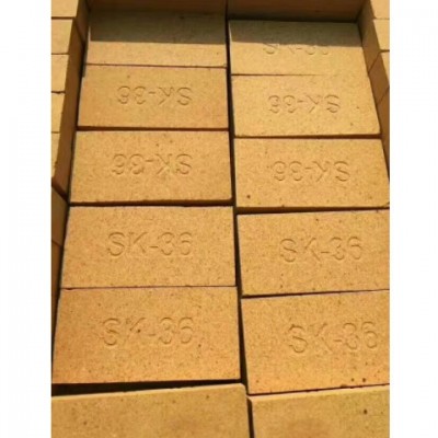 現(xiàn)貨批發(fā)耐火磚 河南廠家直供工業(yè)窯爐專用耐高溫三級高鋁耐火磚