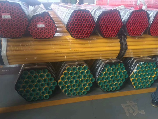 螺旋涂塑鋼管 大口徑內(nèi)外涂塑鋼管 紅色涂塑復(fù)合管 礦用鋼塑復(fù)合管
