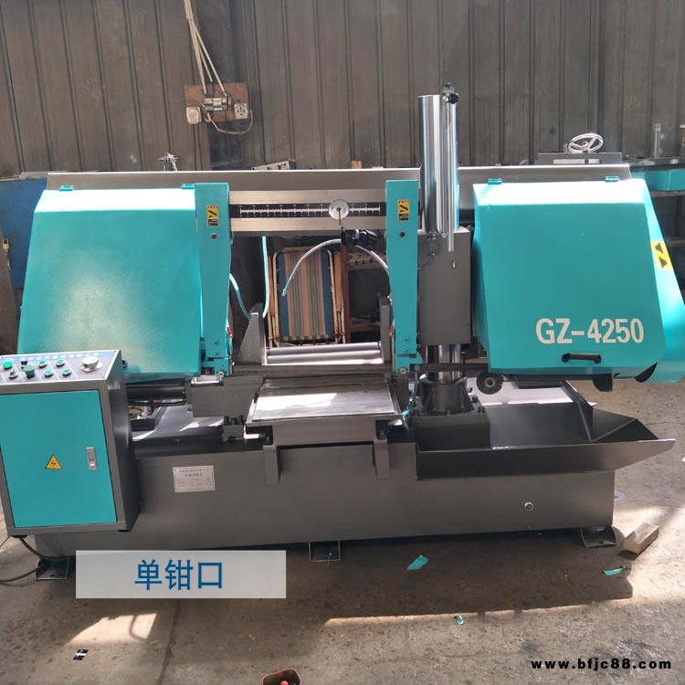 哈密立柱切割機  浩順4250半自動帶鋸床 方鋼切割機