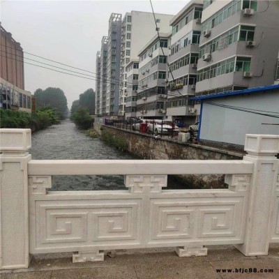 廠家直銷(xiāo)園林景觀石雕石欄桿欄板 加工定做河道隔斷石欄桿
