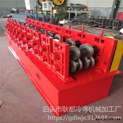 輕鋼龍骨機(jī)械設(shè)備價(jià)格 宏輝冷彎成型設(shè)備加工廠 室內(nèi)吊頂龍骨機(jī)器