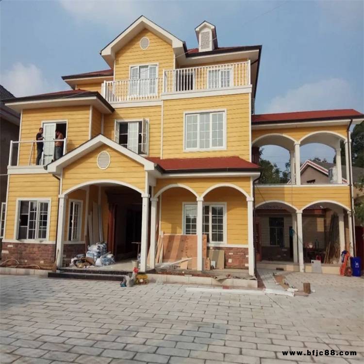 裝配式鍍鋁鋅板輕鋼龍骨科吉星建筑用防潮通風(fēng)輕鋼節(jié)能環(huán)保廠家價