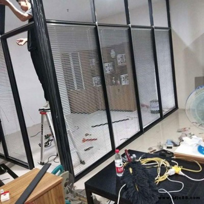 重慶莜麥中式門窗 廠家直銷  斷橋平開窗雙層中空鋼化玻璃隔音隔熱鋁合金門窗