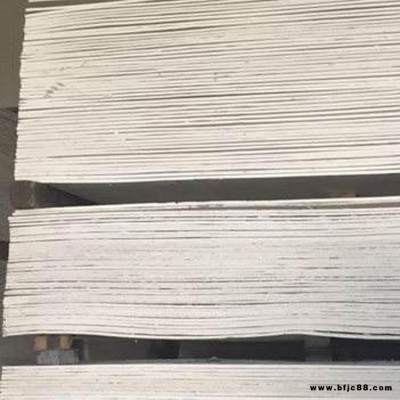無機(jī)防火板電纜防火隔板 質(zhì)量有保障 耐高溫防火板 鵬超供應(yīng)大量現(xiàn)貨 高倫防火板