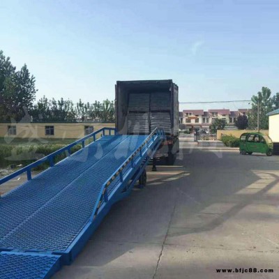 盛榮 移動(dòng)式電動(dòng)液壓登車橋 DCQY-8移動(dòng)式集裝箱登車橋廠家定做4-20噸特殊尺寸登車橋