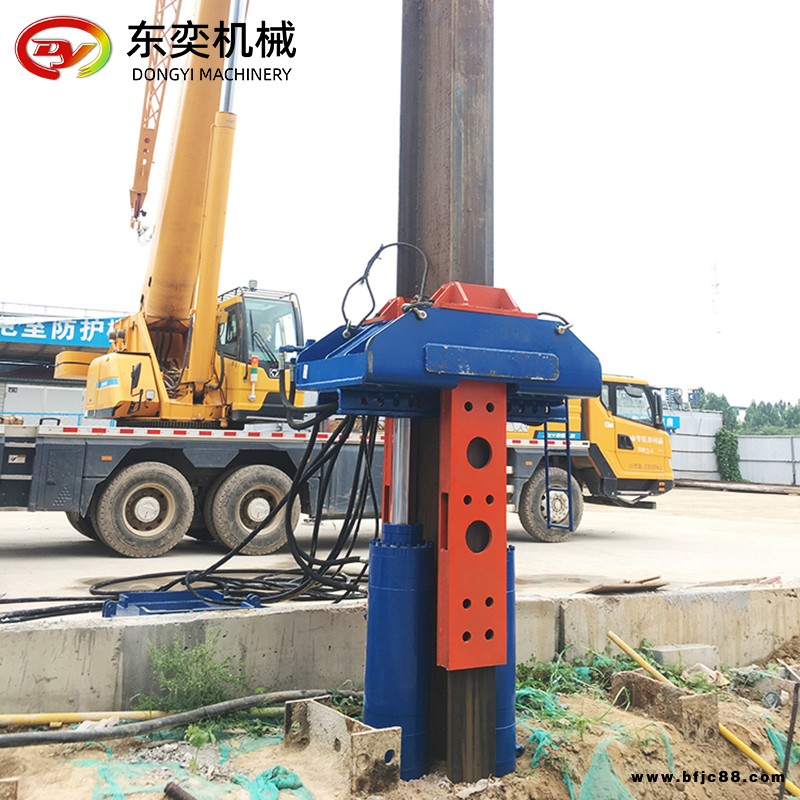 三軸工法樁液壓起拔器300*500工法拔樁機遙控一體式拔樁機具有調節快慢的功能