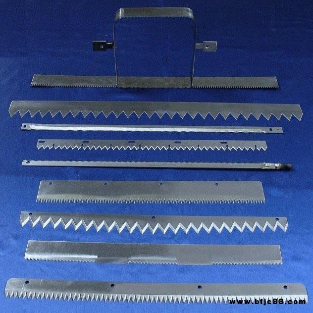 廠家直銷鱷魚牙400樣布裁布機(jī)刀 布樣皮革裁切機(jī)刀片  鋒利耐用