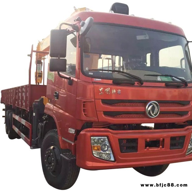 廠家直銷10-16噸隨車吊價(jià)格優(yōu)惠，徐工隨車吊價(jià)格，吊機(jī)可選徐工三一石煤程力牌，價(jià)格優(yōu)惠，可分期付款！