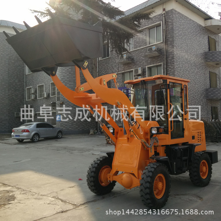 家用小型單缸裝載機 四輪驅(qū)動工程鏟車 ZL910輪式裝載機價格示例圖5