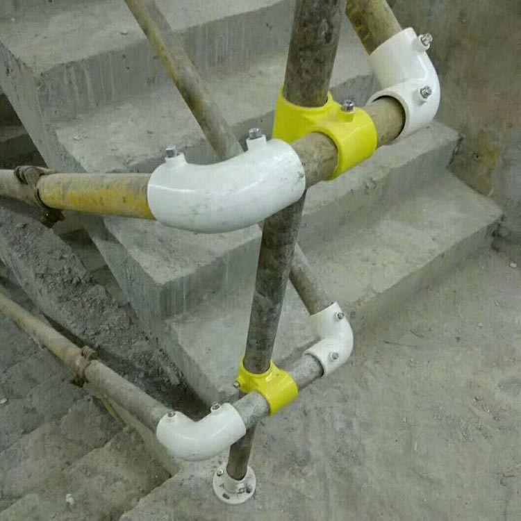 工地建筑樓梯扶手連接管件 PVC塑料鋼管防護欄桿 標準化施工轉(zhuǎn)角示例圖5
