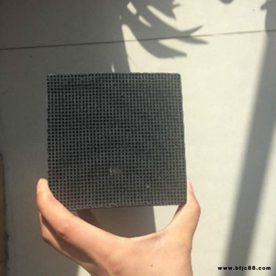 昌奇蜂窩活性炭 方塊磚工業用廢氣處理噴烤漆房吸附方形防水特種蜂窩碳
