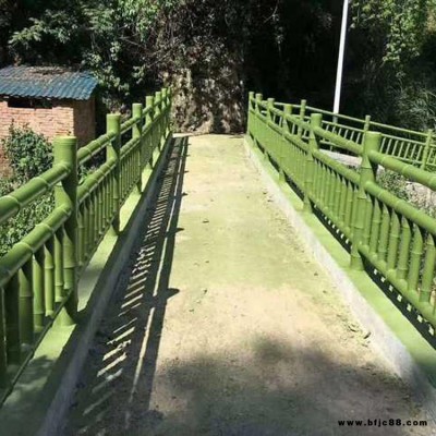 水泥仿木柵欄公園草坪圍欄 水泥仿木欄桿 景區(qū)水泥仿木護欄 福淼