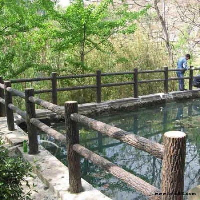 福淼 水泥仿木柵欄公園草坪圍欄 水泥仿木梯型護欄 水泥仿木紋圍欄