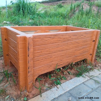廣西新農(nóng)村道路花箱 藝高景觀市政公園廣場花盆 水泥制品防腐木花箱 旅游景區(qū)