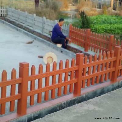 安徽仿木柵欄廠家供應(yīng)價格 水泥制品尖頭圍欄 藝高景觀豎條護欄市政綠化花池
