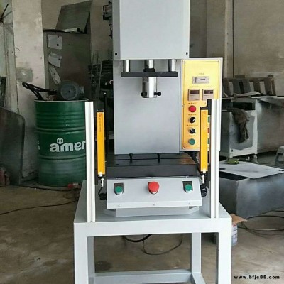 單柱小型油壓機/C型油壓機/桌上單柱壓裝機廠家報價