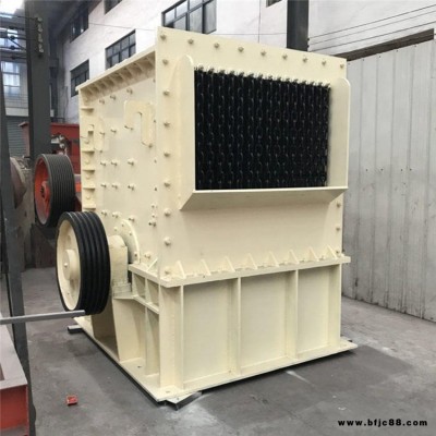 900x1200方箱式破碎機 石料制砂二合一箱式破碎機 博之鑫石料箱式碎石機設備 箱式重錘破碎機 高硬大塊石料碎石機