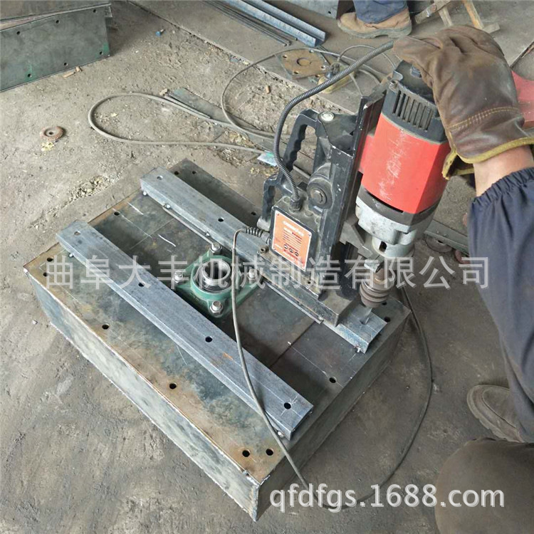 垂直水平Z型傾斜組合管鏈輸送機(jī) 白石灰裝罐密閉環(huán)保管鏈?zhǔn)捷斔蜋C(jī)示例圖11